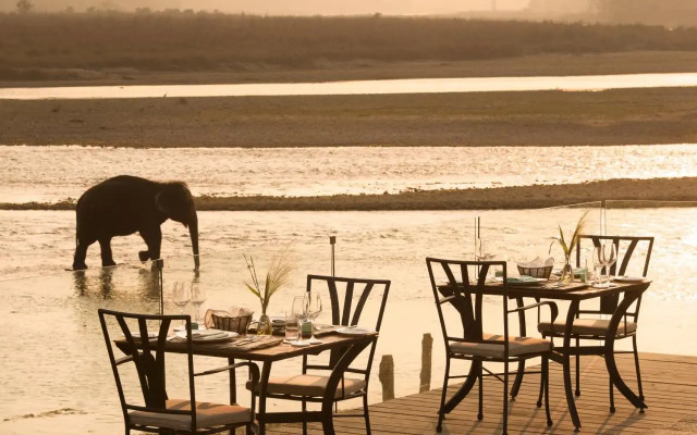 Meghauli Serai Chitwan National Park - A Taj Safari Lodge