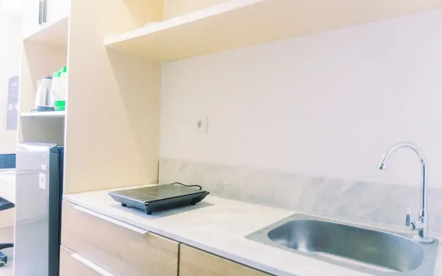 Comfort And Cozy Stay Studio Collins Boulevard Apartment