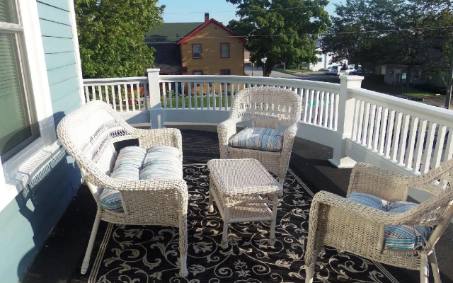 Diplomat Bed & Breakfast