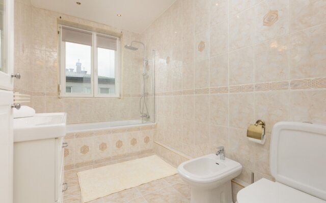 Bemowo Family Apartment by Renters