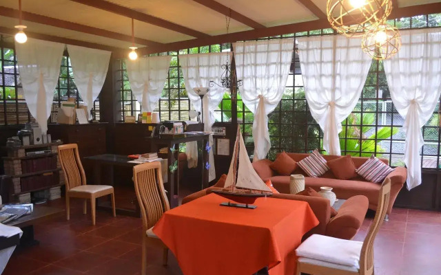 By the Bay, Jacana Bed and Breakfast