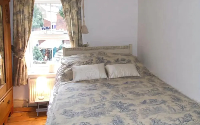 4 Ecclesbourne Cottages