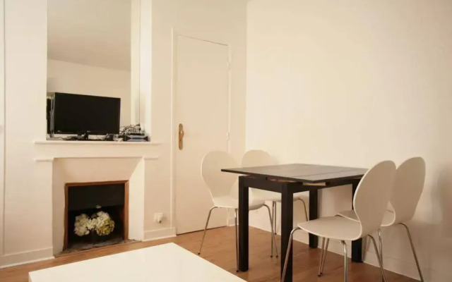 Sunny Saint Germain 1 Bdrm (158)