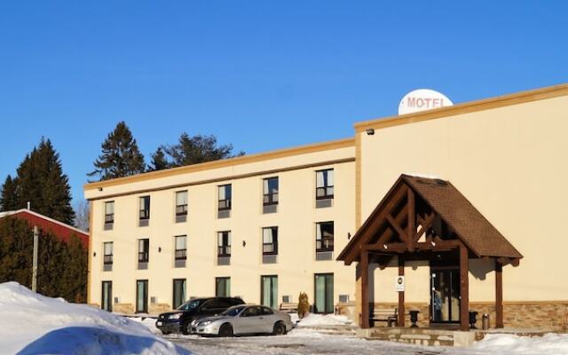 Travelodge Huntsville Ontario