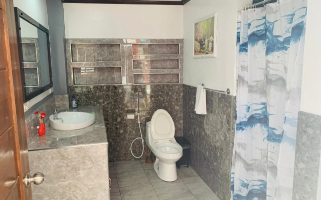 BADLADZ Beach and Dive Resort