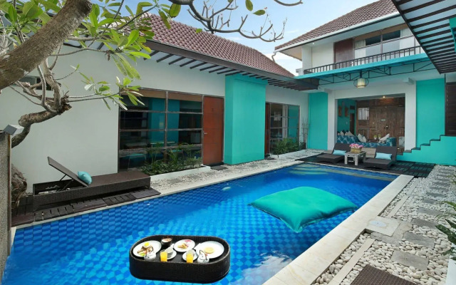 The Vie Villa Legian