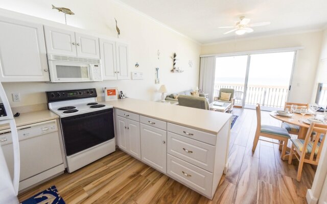 Capri Condo C Apartment 2