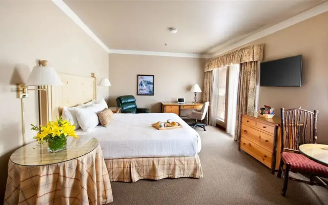 Harris Ranch Resort