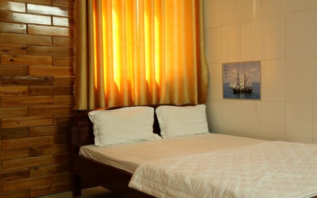 Hung Thinh Hotel