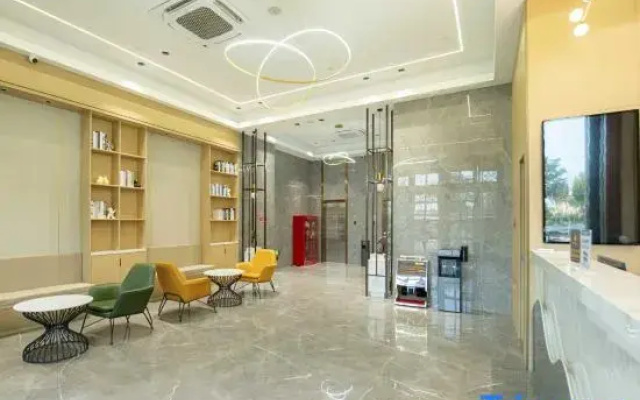 Weijia Smart Hotel (Tonggang Road Branch Dafeng Wuyue Plaza)