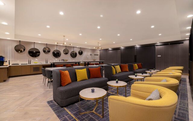 DoubleTree by Hilton Palmdale, CA