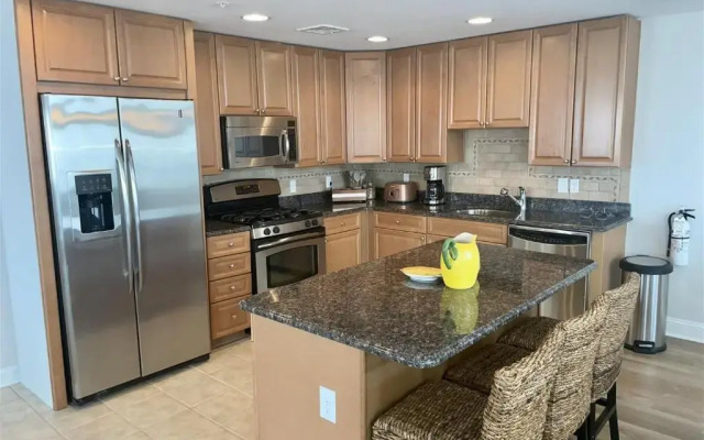 Wc408 East Farragut Road, Unit 302