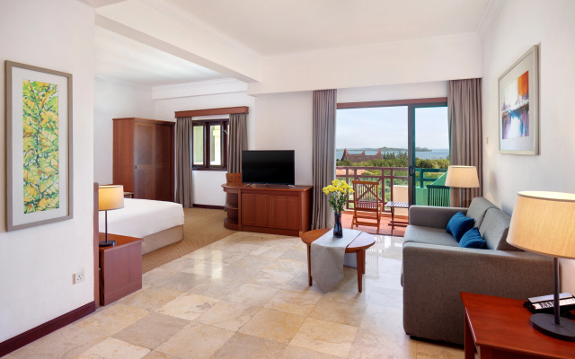 Holiday Inn Resort Batam by IHG – Guest Rooms – Batam