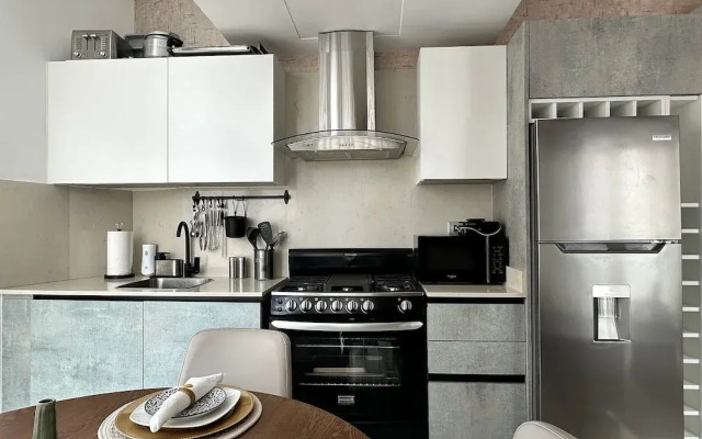 Shalom Residences By YellowKey