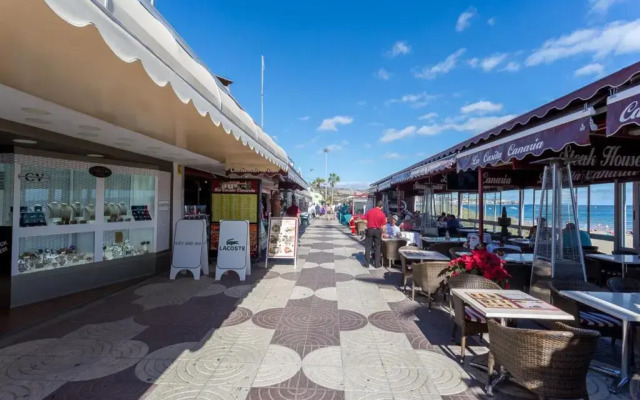 Las Olas Luxury Aparment