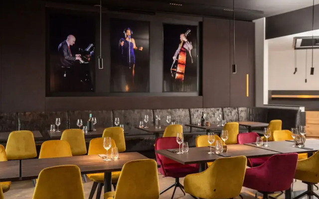 Sombea Hotel & Apartments