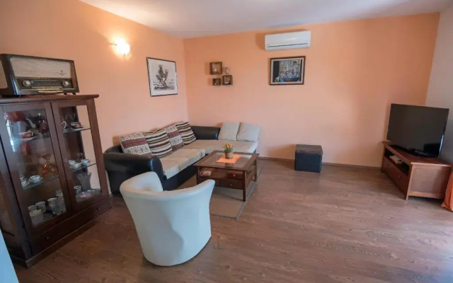 Villa Ana