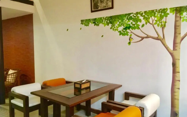 The Corner Transit Hostel