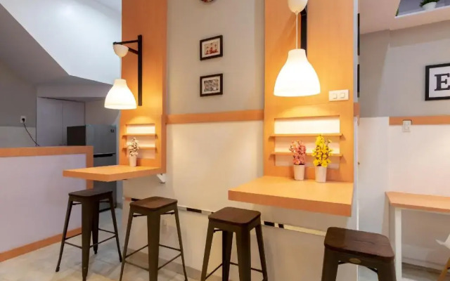 OYO 1557 Bungas Guest House