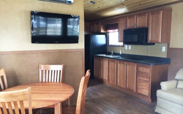 Sun Retreats Peters Pond