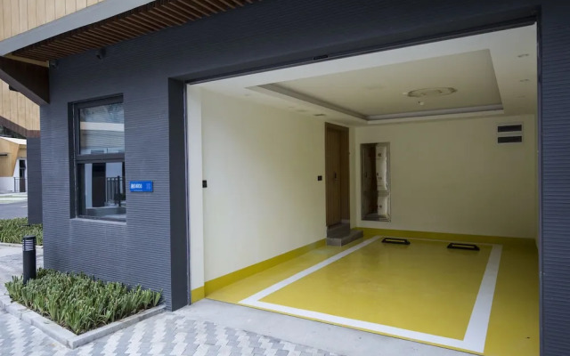 Spring Posh Roadsun International Hotel & Resort