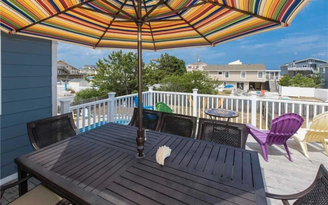 Blue Moon - 7 Br Home