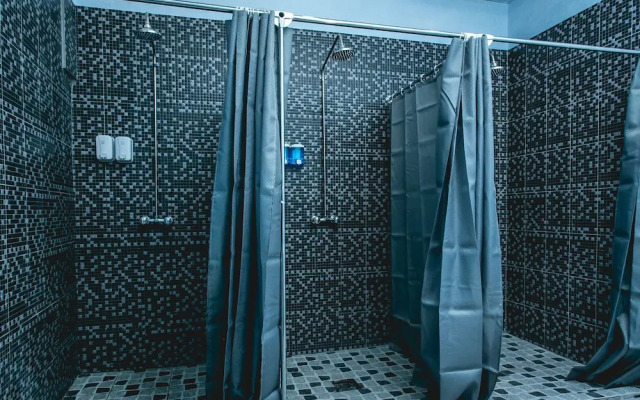 Sherlock Holmes Hostel Baku