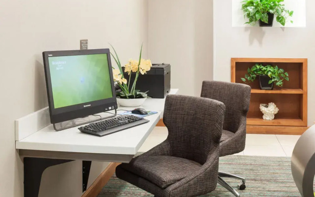 Residence Inn Chicago Lake Forest