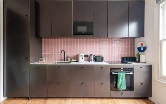 Modern North London Apartment