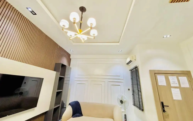 Stylish 2-bedroom Apartment in Peaceful Abuja Neighborhood