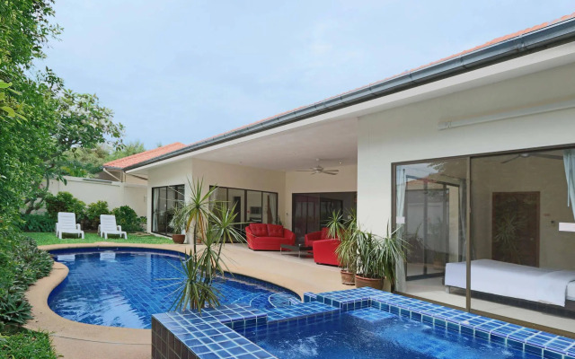 Pattaya Holiday Villas