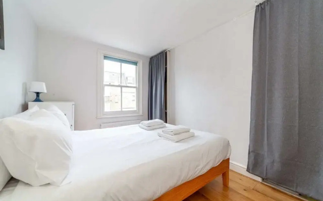 Colourful Notting Hill Home