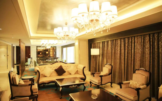 Ramada Yiyang Taojiang