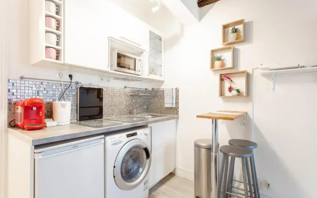 Ternes Cozy Studio
