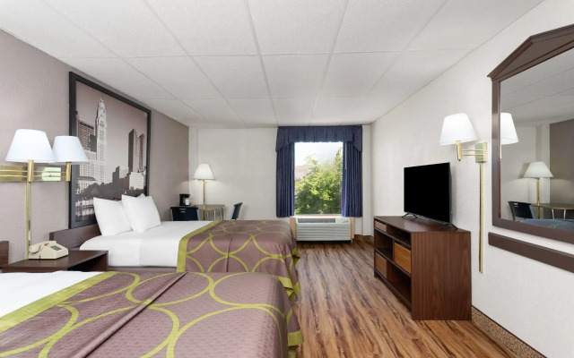 Super 8 by Wyndham Columbus