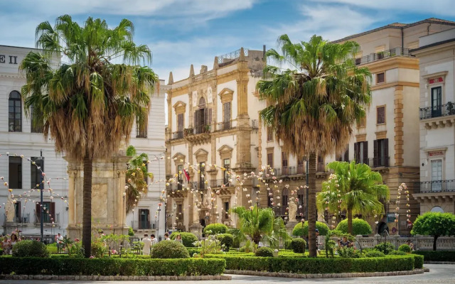 Palazzo Santa Ninfa - Luxury Mansion