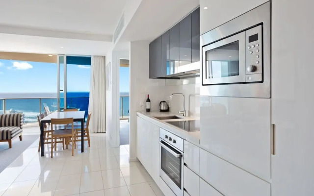 H Residences by Holiday Holiday