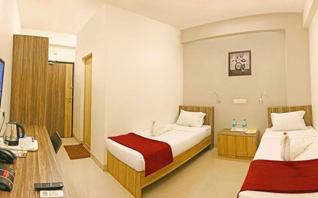 Downtown Business Hotel