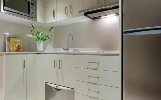 Oaks Gold Coast Hotel