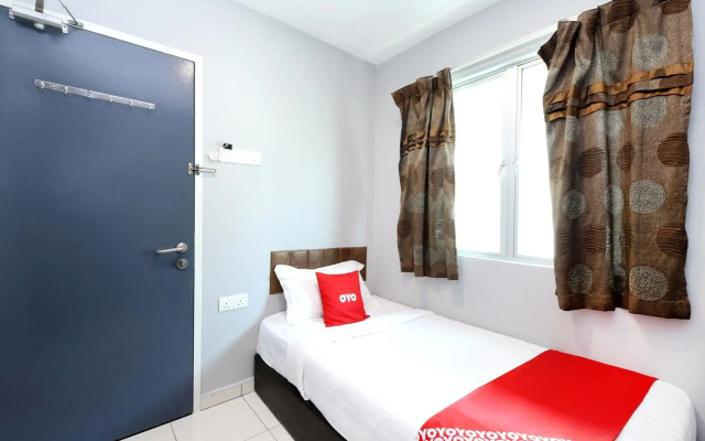OYO 1184 Ho Hotel