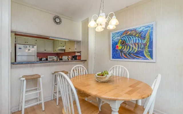 Sea Oaks 208