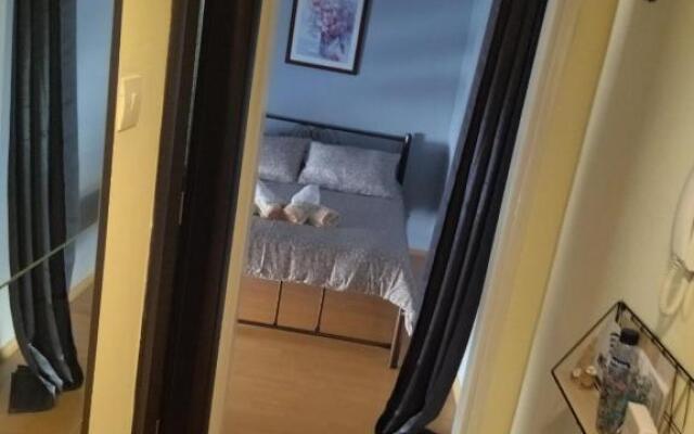 Georgia's apartment 5