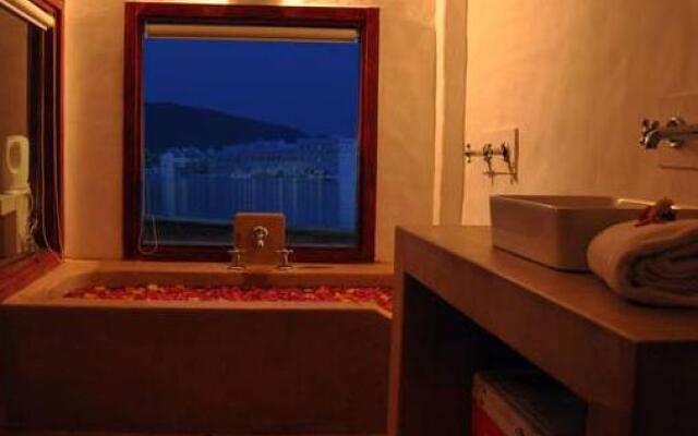 Raasleela Luxury Camp