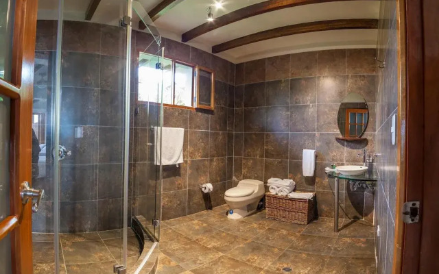 Kapari Natural Lodge & Spa
