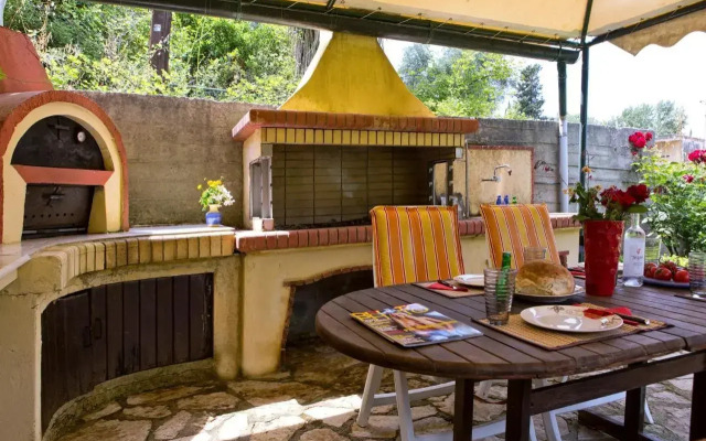 Achilles Country House