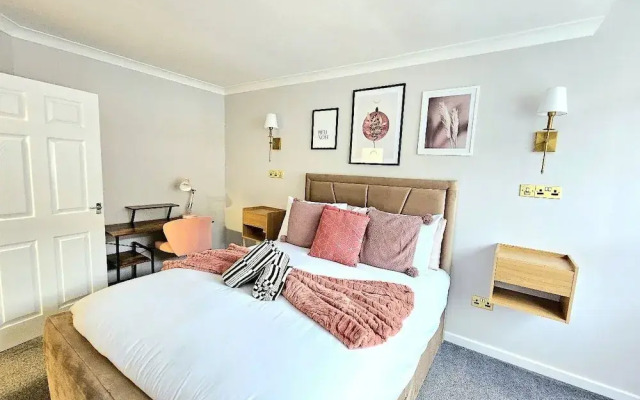 Warm & Cosy Home in Glasgow
