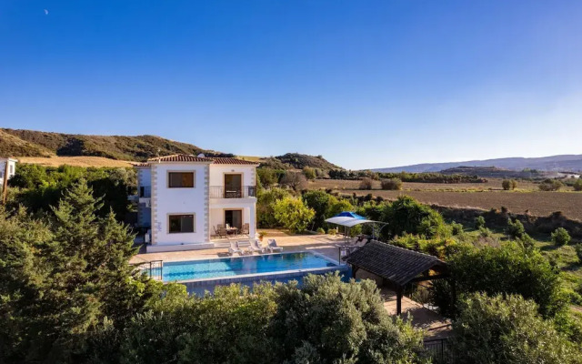 Villa Kambos Ena in Polis