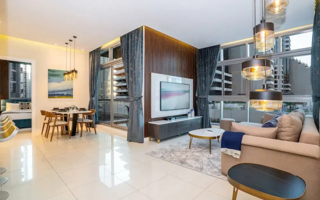 Vacay Lettings - Iris Blue