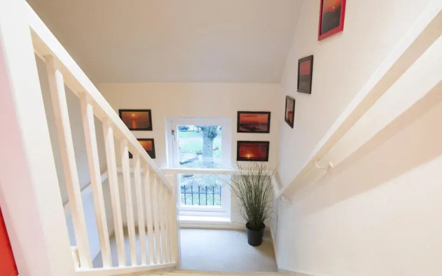 2-bedroom Notting Hill Apartment With Terrace, London