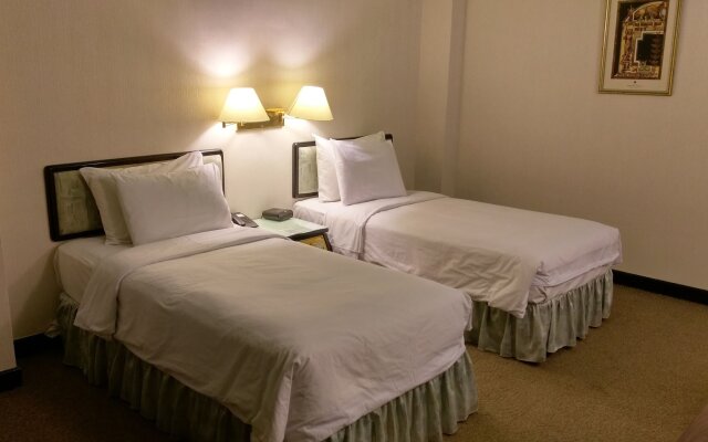 Premier Hotel